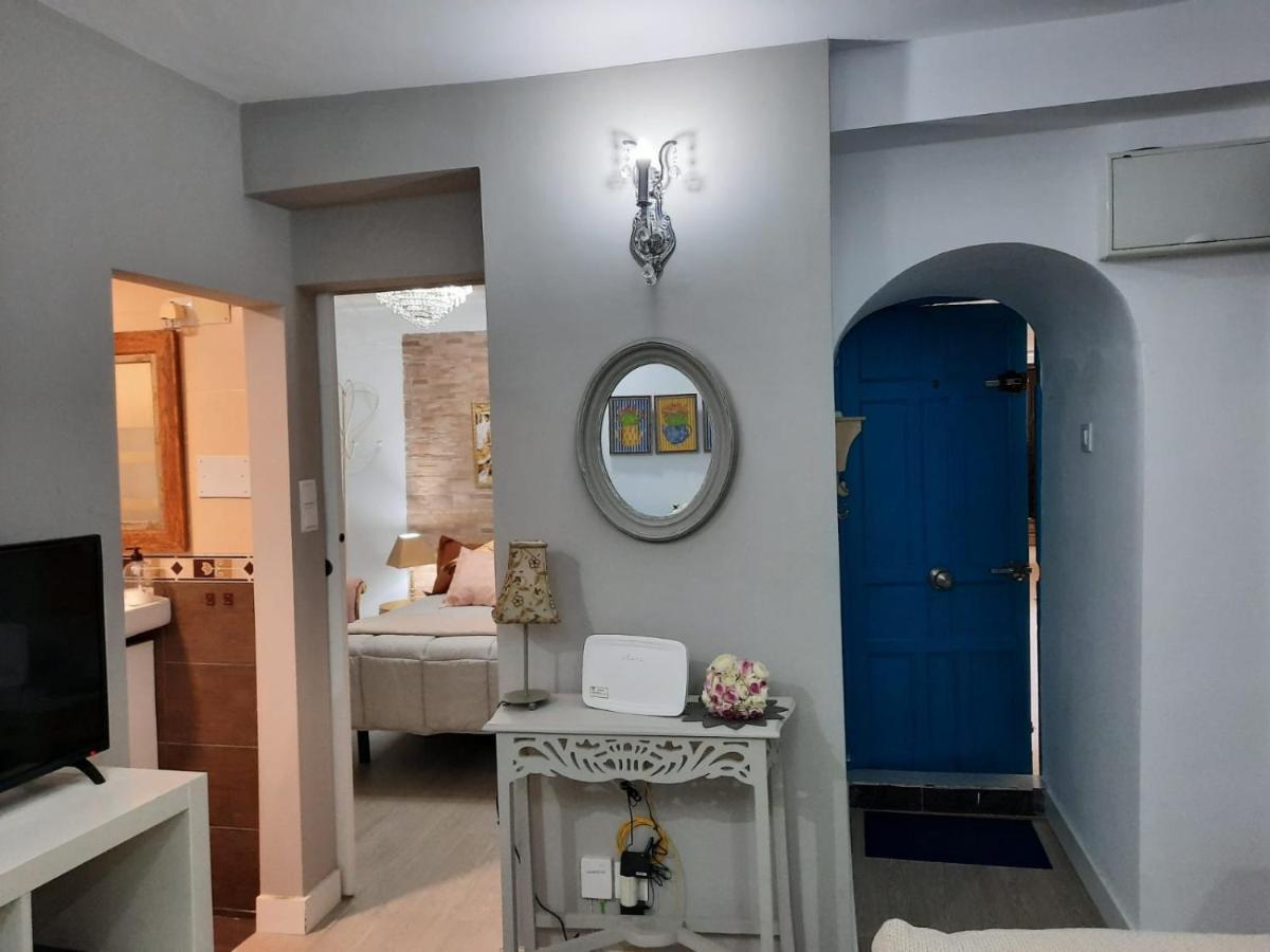 La Puerta Azul En El Corazon De Cadiz Apartment Exterior photo