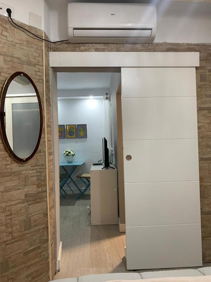 La Puerta Azul En El Corazon De Cadiz Apartment Exterior photo